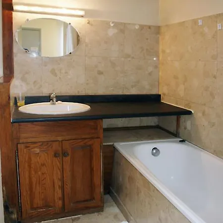 De Sevres - 2 Adults Apartment *